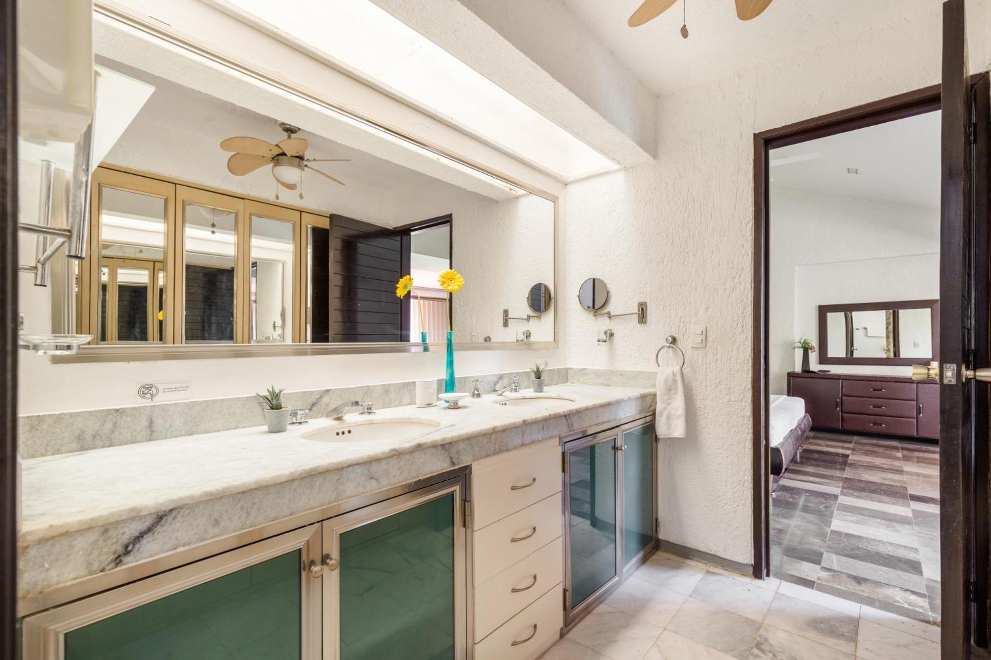 Large House - Walking To Beach - 10 Guests! Cancun Ngoại thất bức ảnh