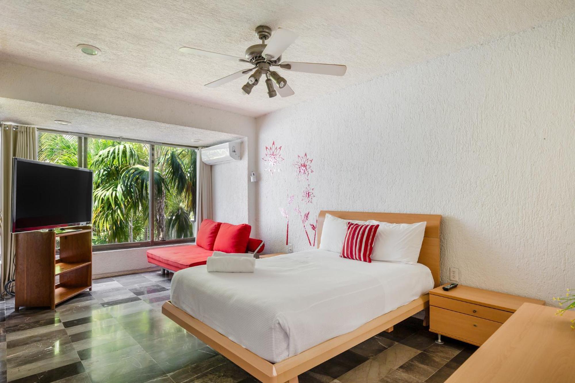Large House - Walking To Beach - 10 Guests! Cancun Ngoại thất bức ảnh