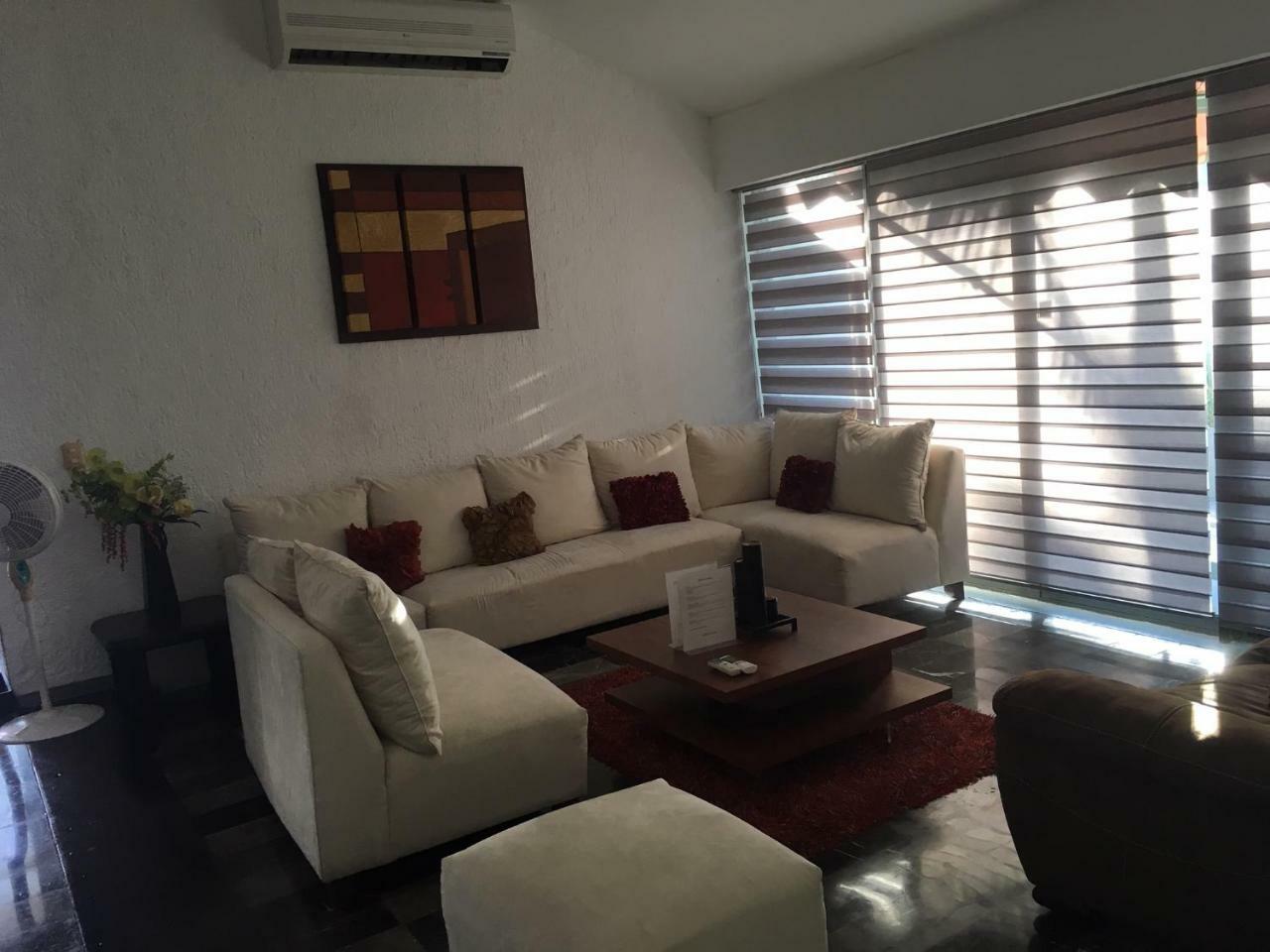 Large House - Walking To Beach - 10 Guests! Cancun Ngoại thất bức ảnh