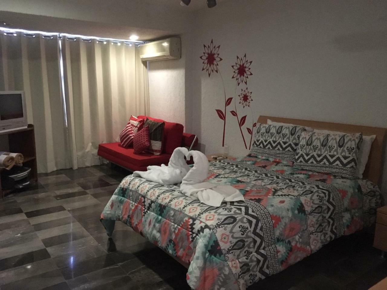 Large House - Walking To Beach - 10 Guests! Cancun Ngoại thất bức ảnh